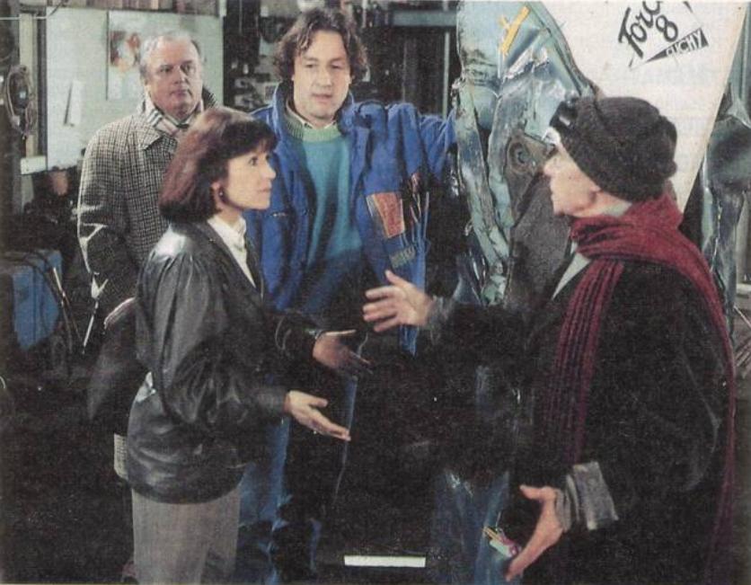 Jacques Dufilho, Danièle Evenou, Gérard Klein, and Dominique Paturel in La planche étroite (1991)