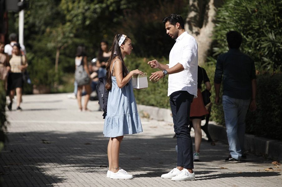 Ekin Mert Daymaz and Aslihan Malbora in Aglama Anne (2018)