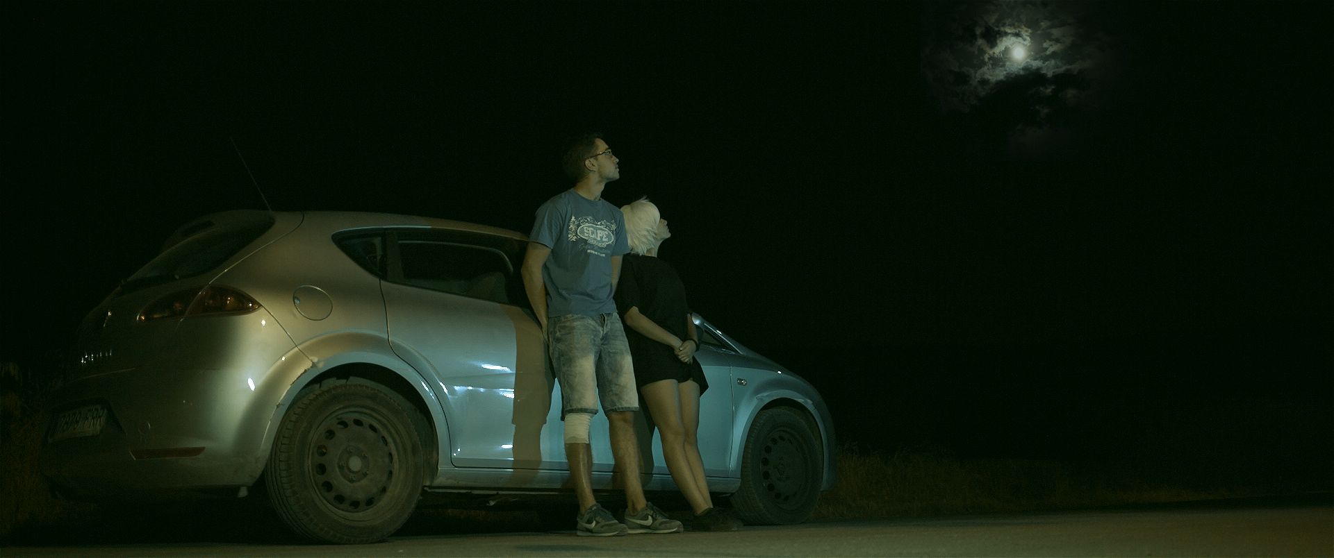 Ana Rodríguez and Marco A. Díaz in Alium (2018)