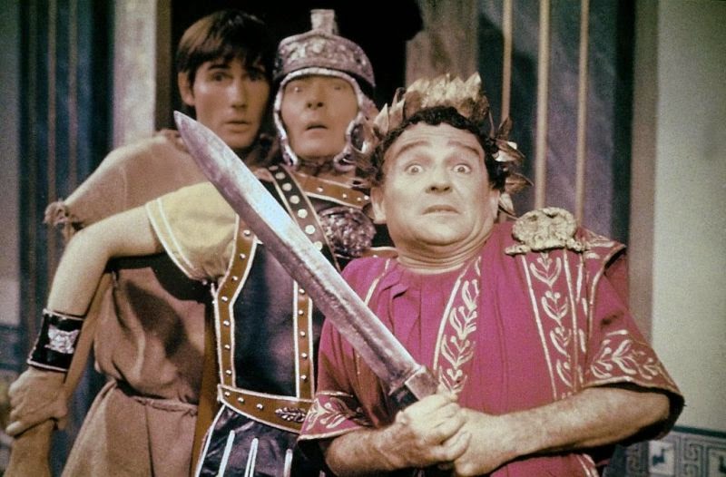 Kenneth Connor, Jim Dale, and Kenneth Williams in Carry on Cleo (1964)