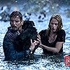 Barry Pepper, Cso-Cso, and Kaya Scodelario in Crawl (2019)