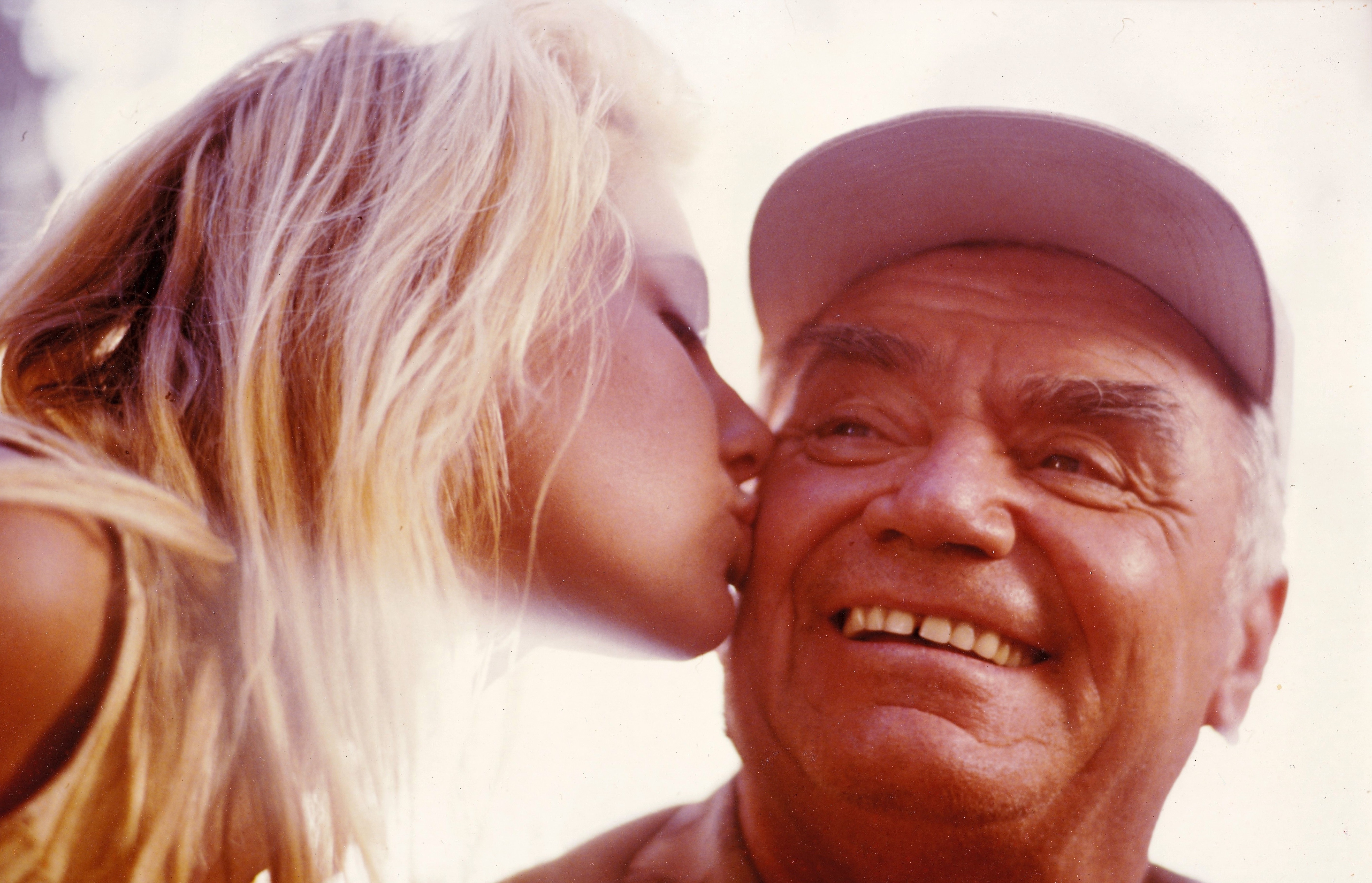 Ernest Borgnine and Nancy Mulford in Skeleton Coast (1988)