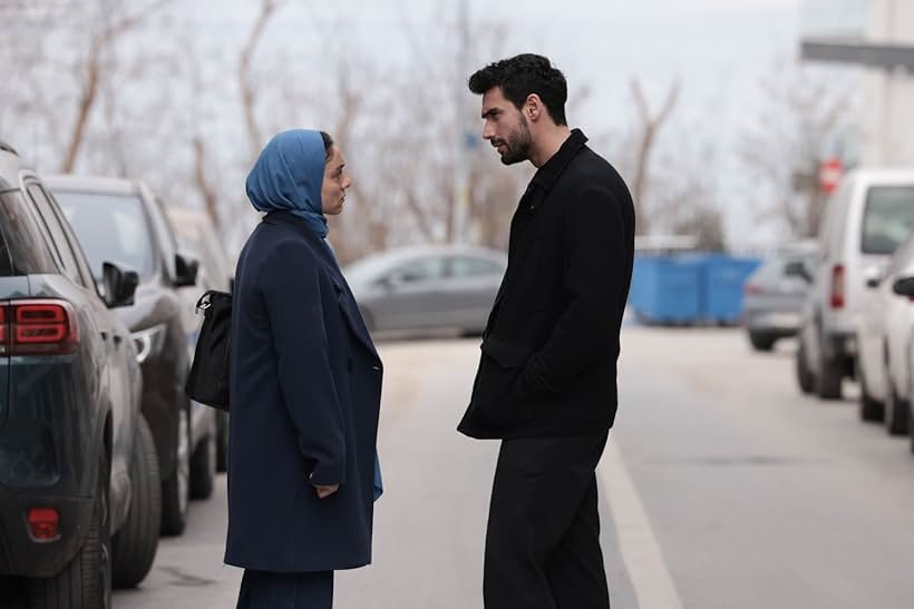 Merve Dizdar and Yilmaz Kunt in Ömer (2023)