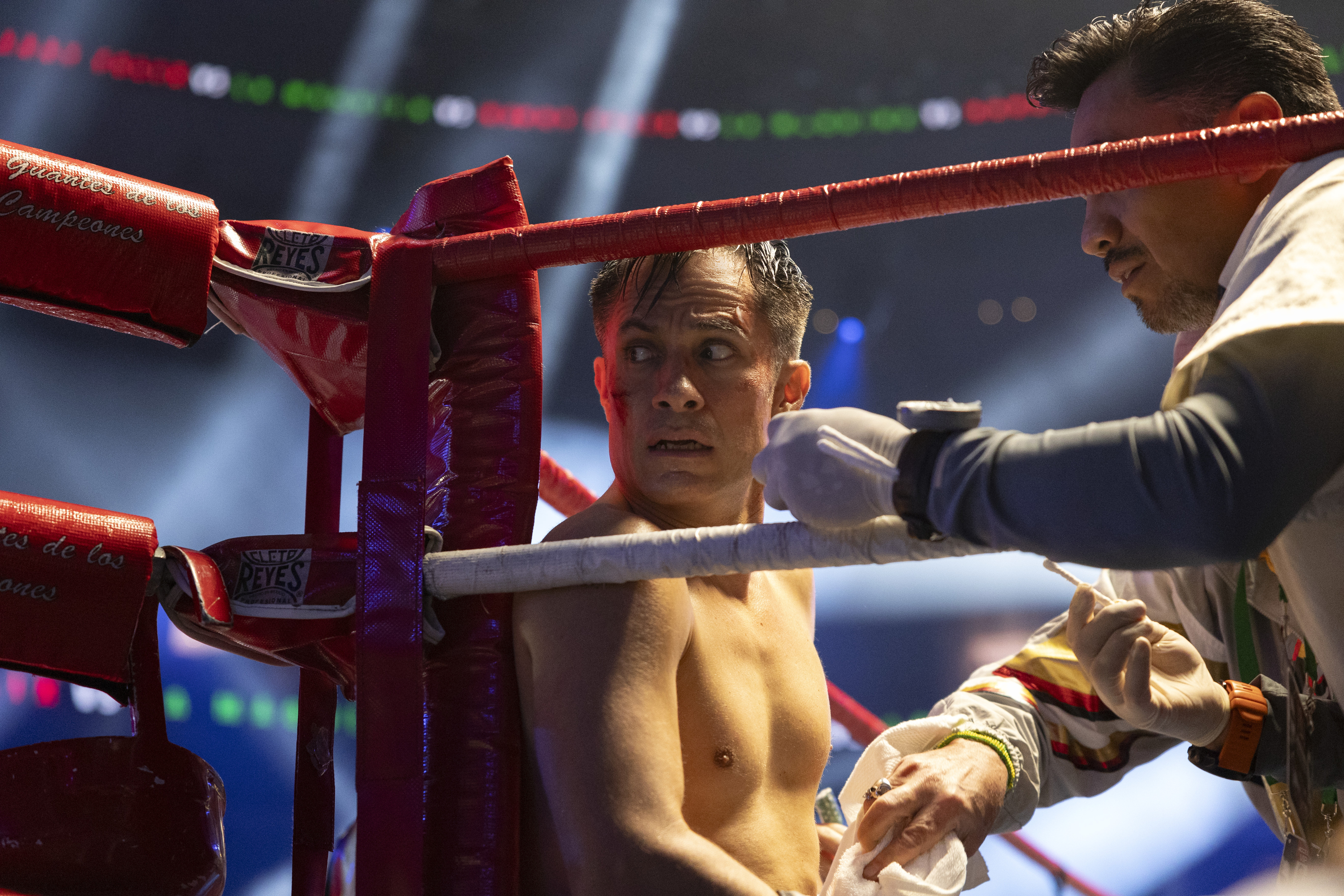 Gael García Bernal and Diego Luna in La Máquina (2024)