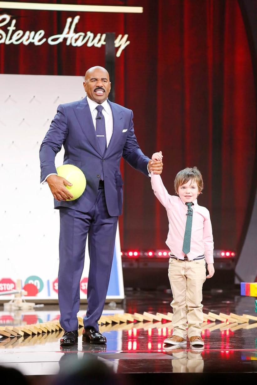 Maxim Swinton & Steve Harvey - Little Big Shots