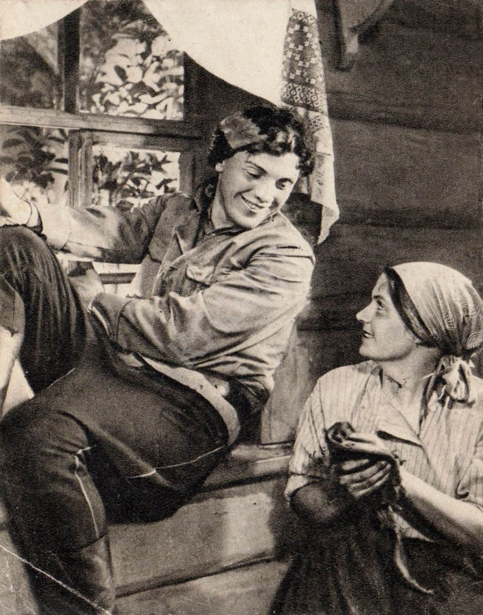 Leonid Kmit and Varvara Myasnikova in Chapaev (1934)