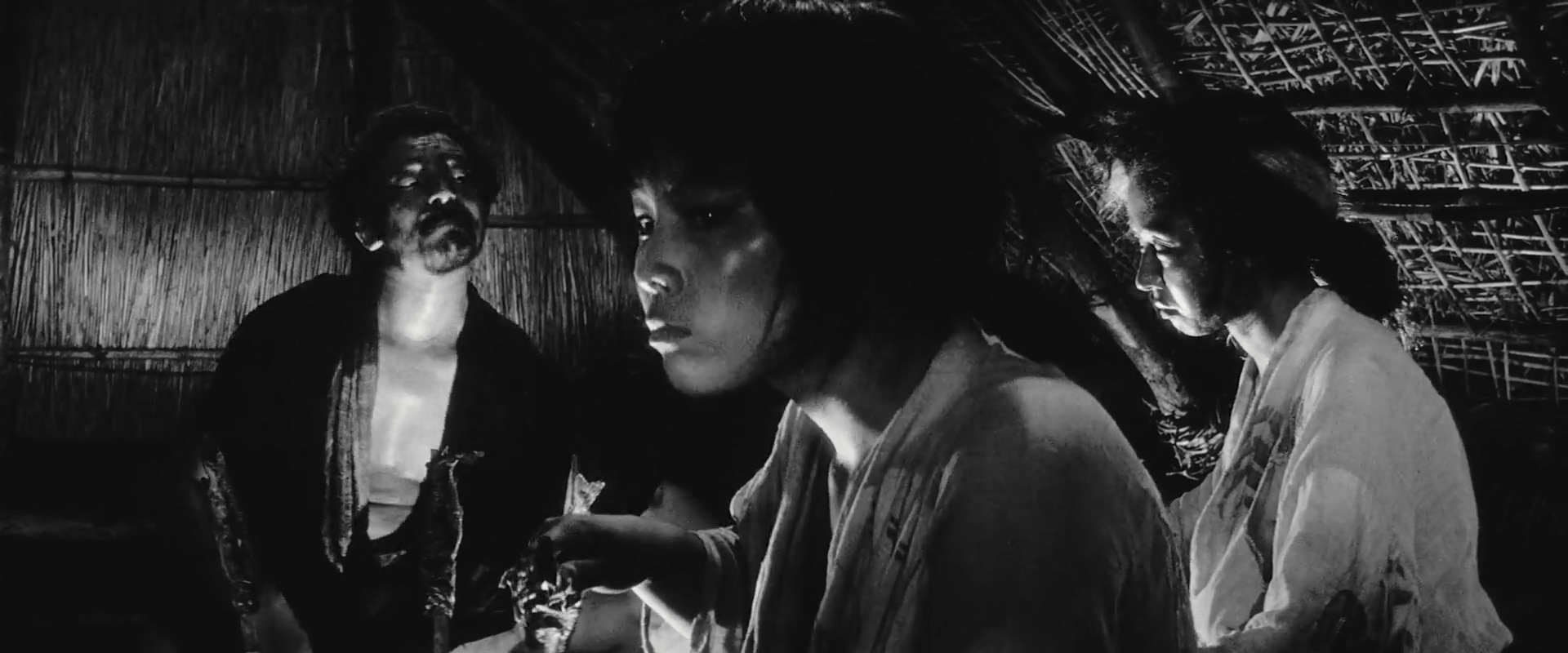 Nobuko Otowa, Kei Satô, and Jitsuko Yoshimura in Onibaba (1964)