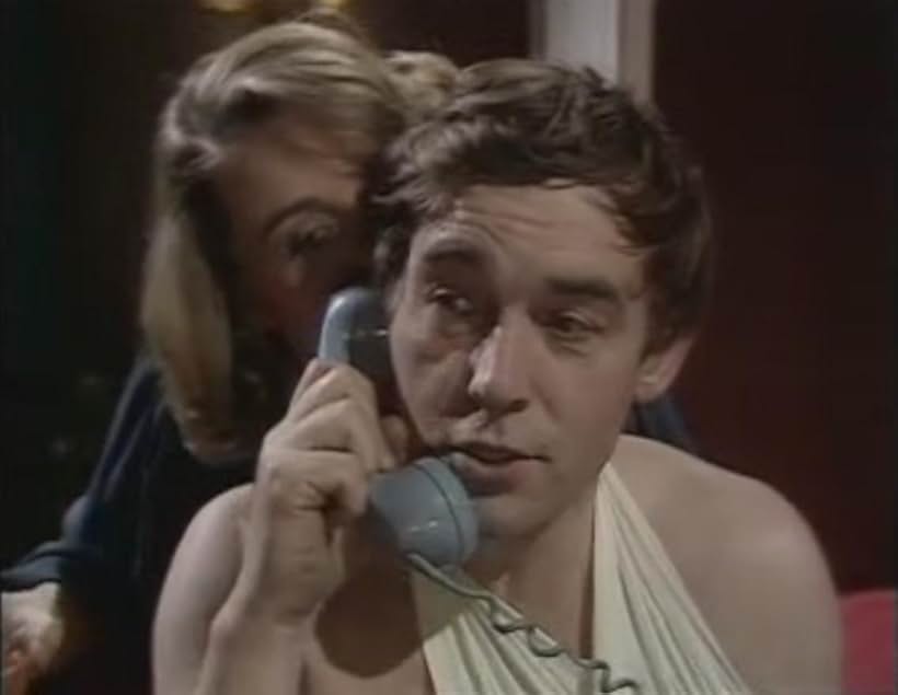 Sinéad Cusack and Michael Jayston in Quiller (1975)