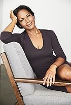 Robinne Lee