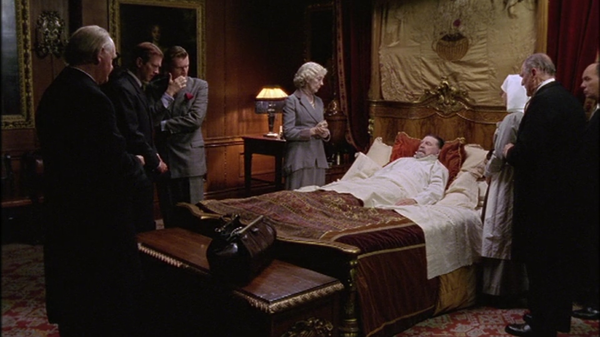 Alan Bates, Eileen Atkins, Oliver Ford Davies, Charles Edwards, and James Wilby in Bertie and Elizabeth (2002)