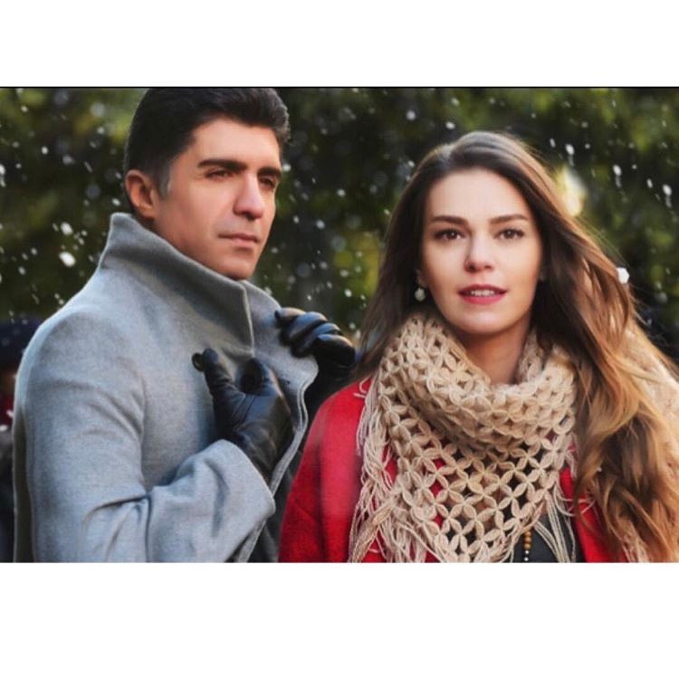 Özcan Deniz and Asli Enver in Bride of Istanbul (2017)