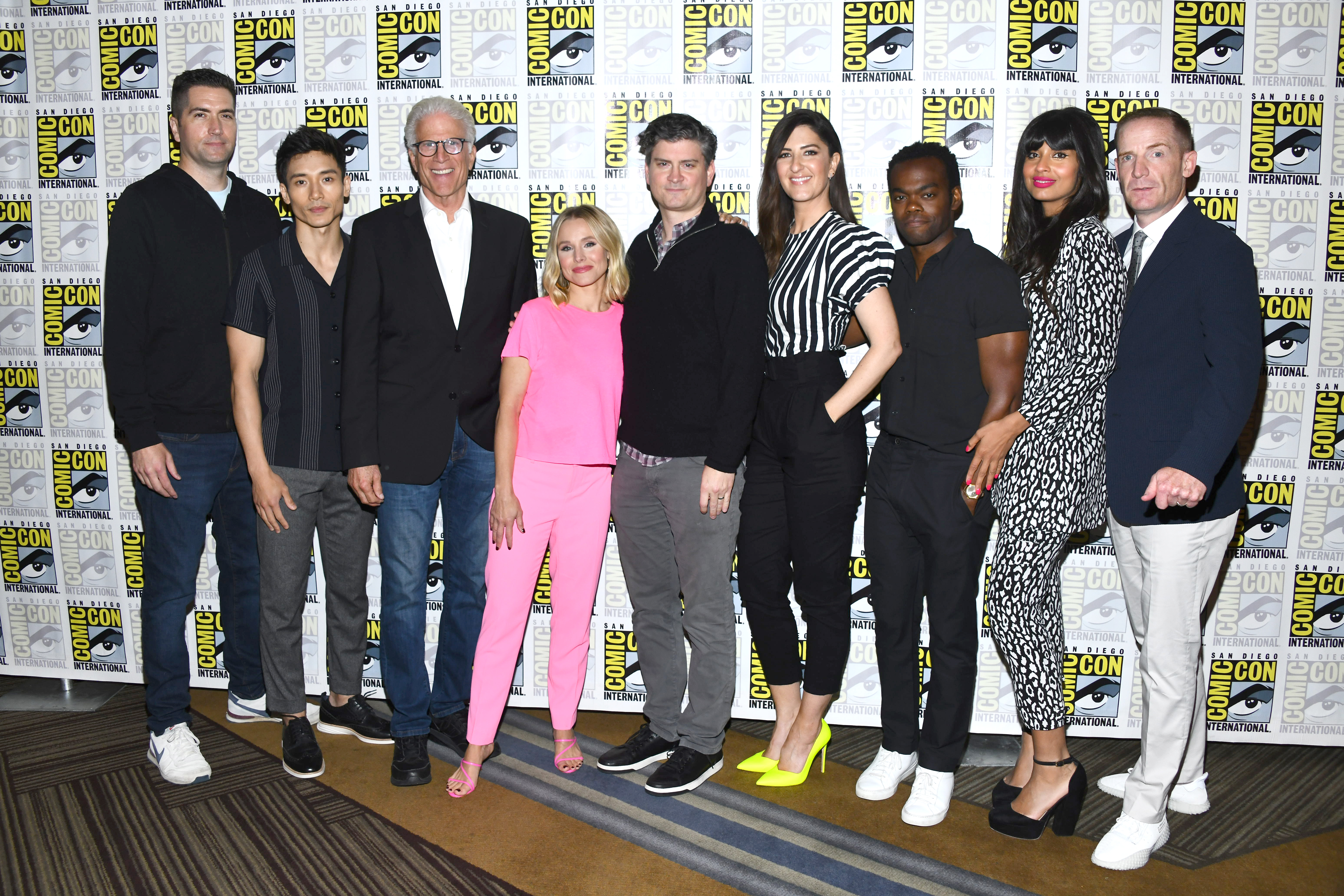 Ted Danson, Kristen Bell, Drew Goddard, Michael Schur, Marc Evan Jackson, William Jackson Harper, Manny Jacinto, Jameela Jamil, and D'Arcy Carden at an event for The Good Place (2016)