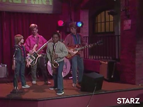 Gary Coleman, Danny Cooksey, Jason Hervey, and Steven Mond in Diff'rent Strokes (1978)