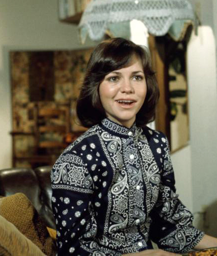 Sally Field in The Girl with Something Extra (1973)