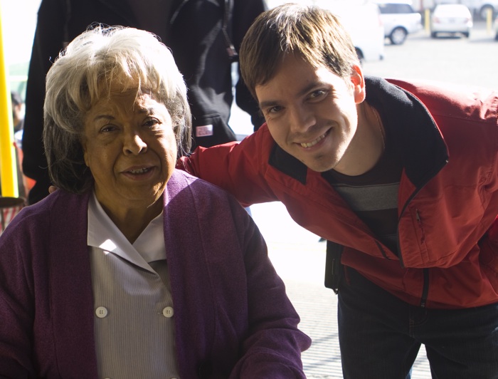 Bradley Dorsey & Della Reese on the set of "Me Again".