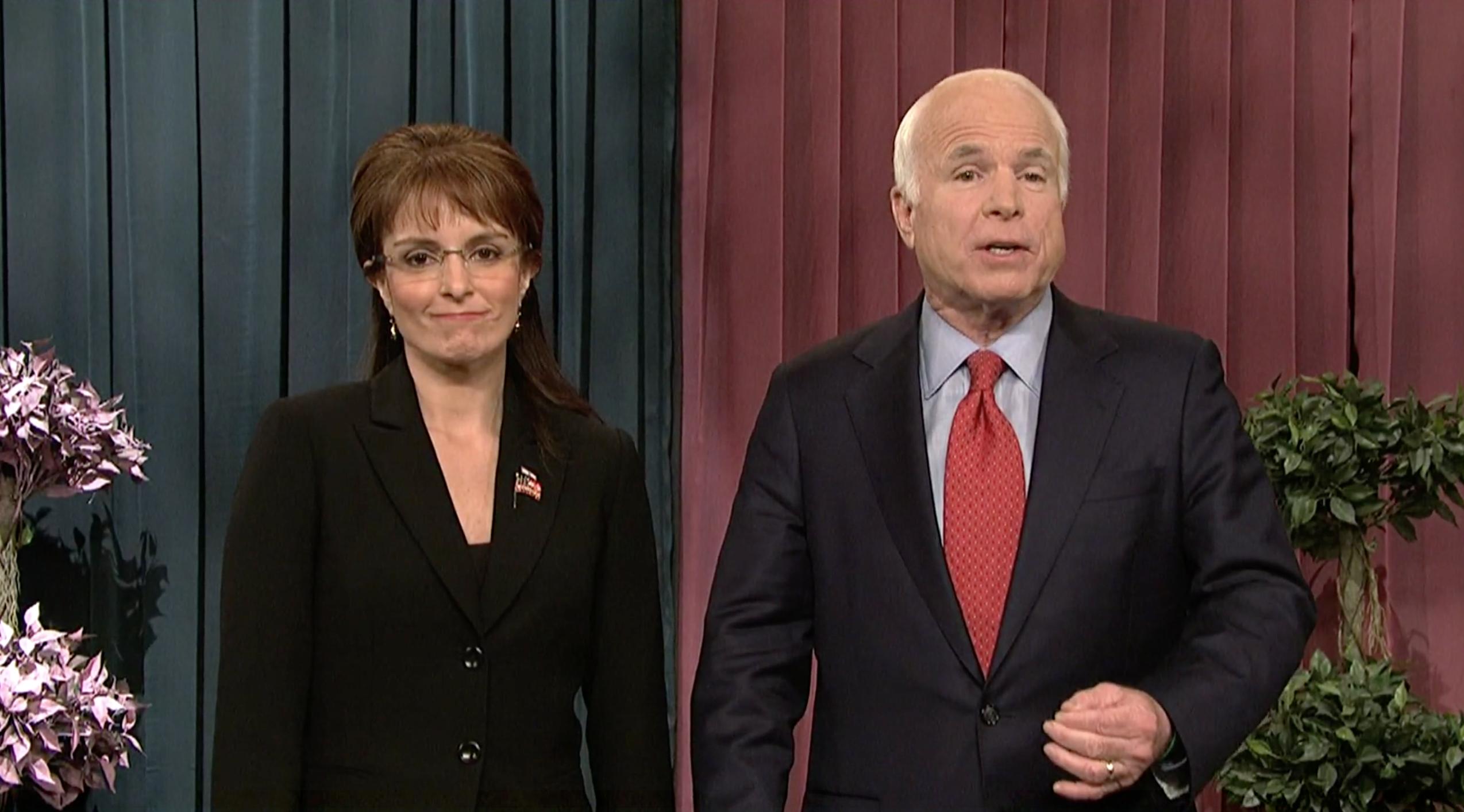 Tina Fey and John McCain in Saturday Night Live (1975)