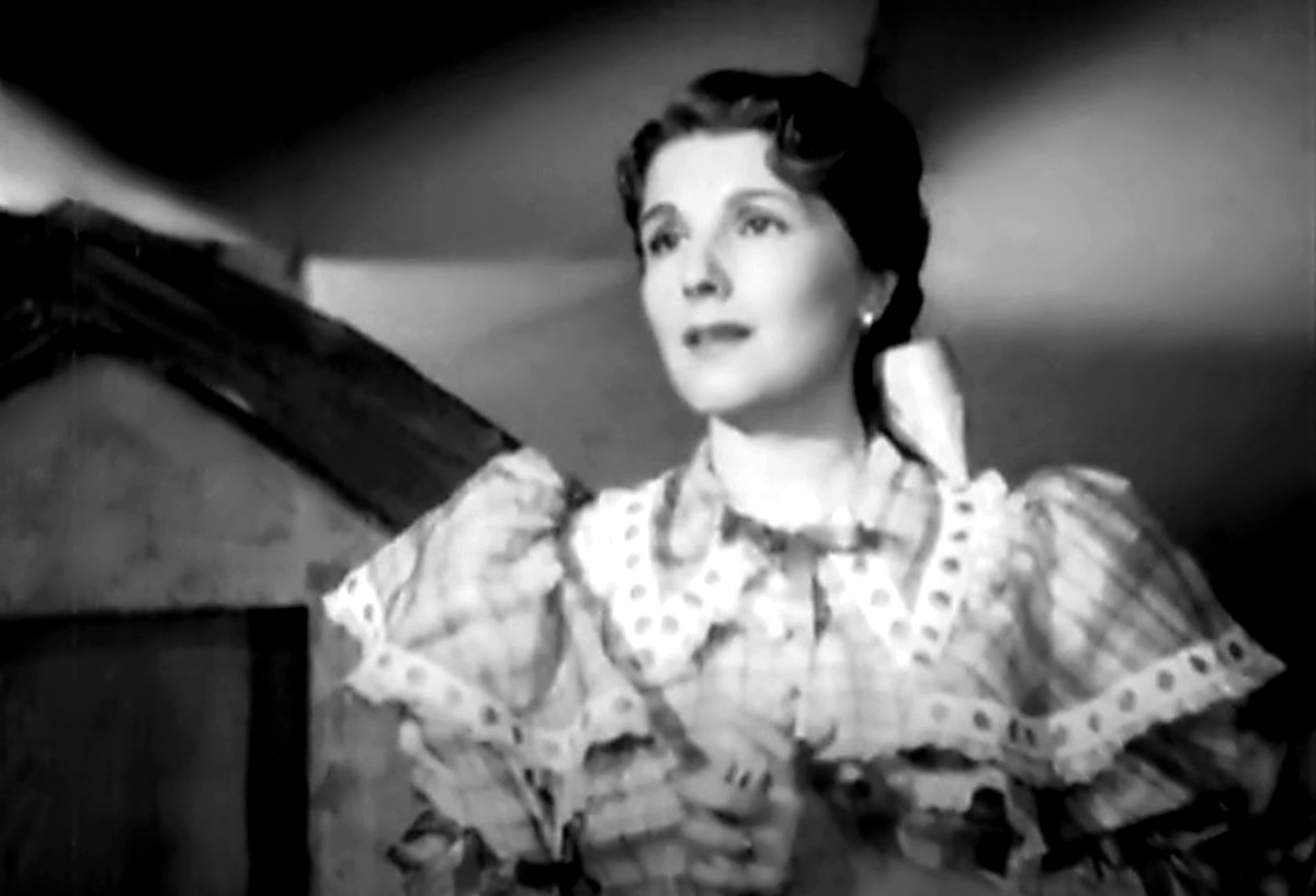 Libertad Lamarque in Circus Cavalcade (1945)