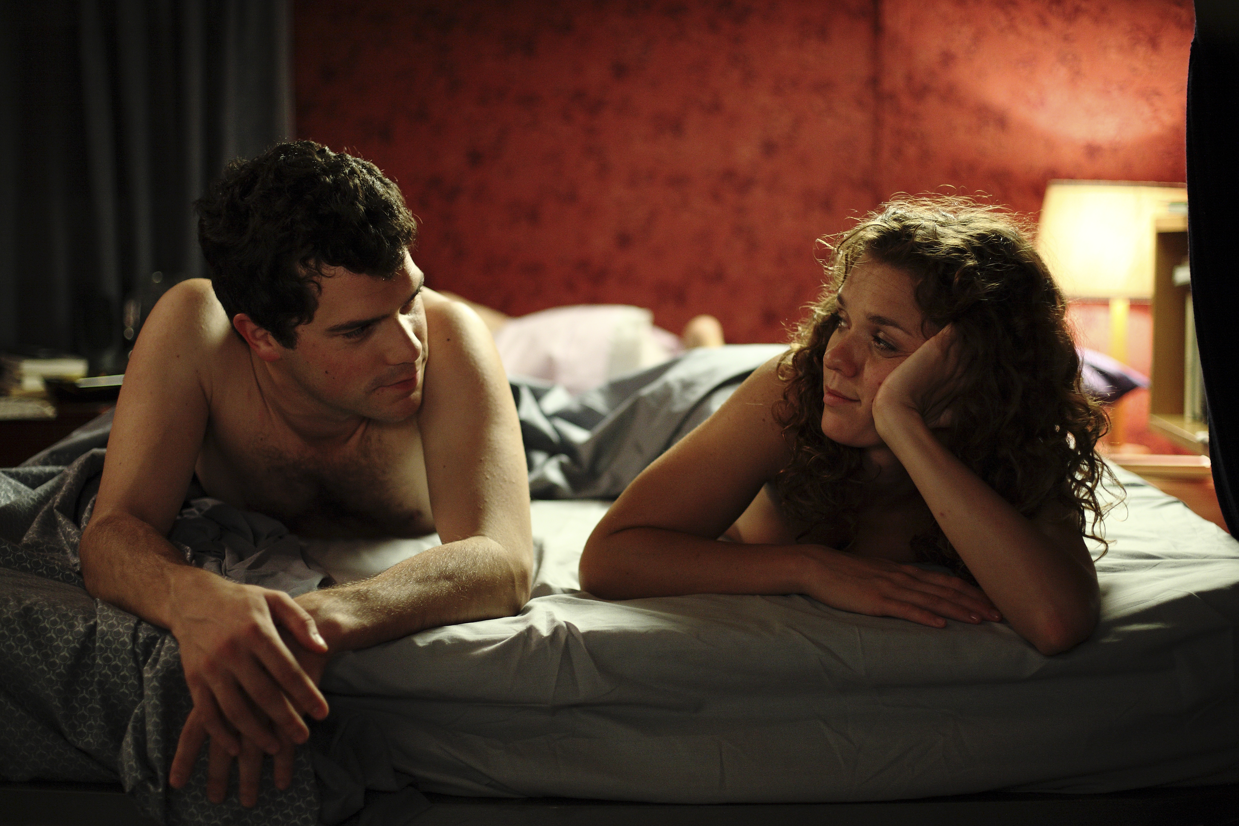 Oriol Vila and Valeria Alonso in Todas las canciones hablan de mí (2010)