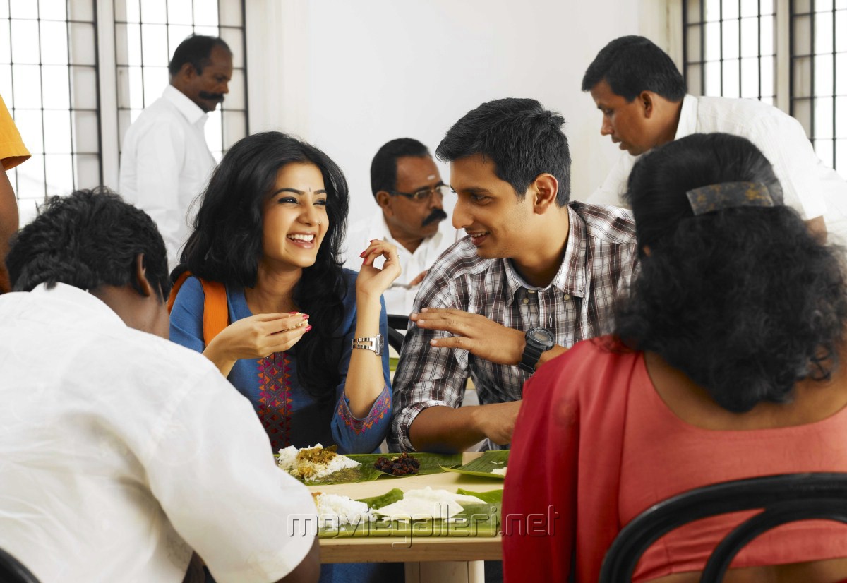 Jiiva and Samantha Ruth Prabhu in Neethaane En Ponvasantham (2012)