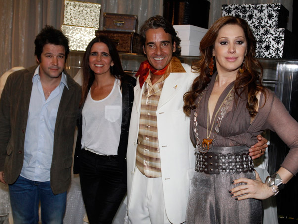 Murilo Benício, Alexandre Borges, Malu Mader, and Cláudia Raia in The Buzz (2010)