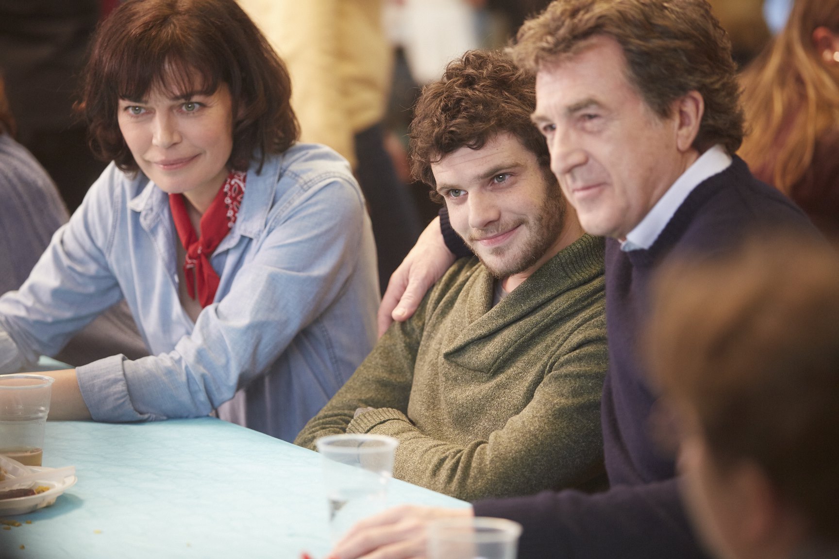 François Cluzet, Marianne Denicourt, and Félix Moati in Irreplaceable (2016)