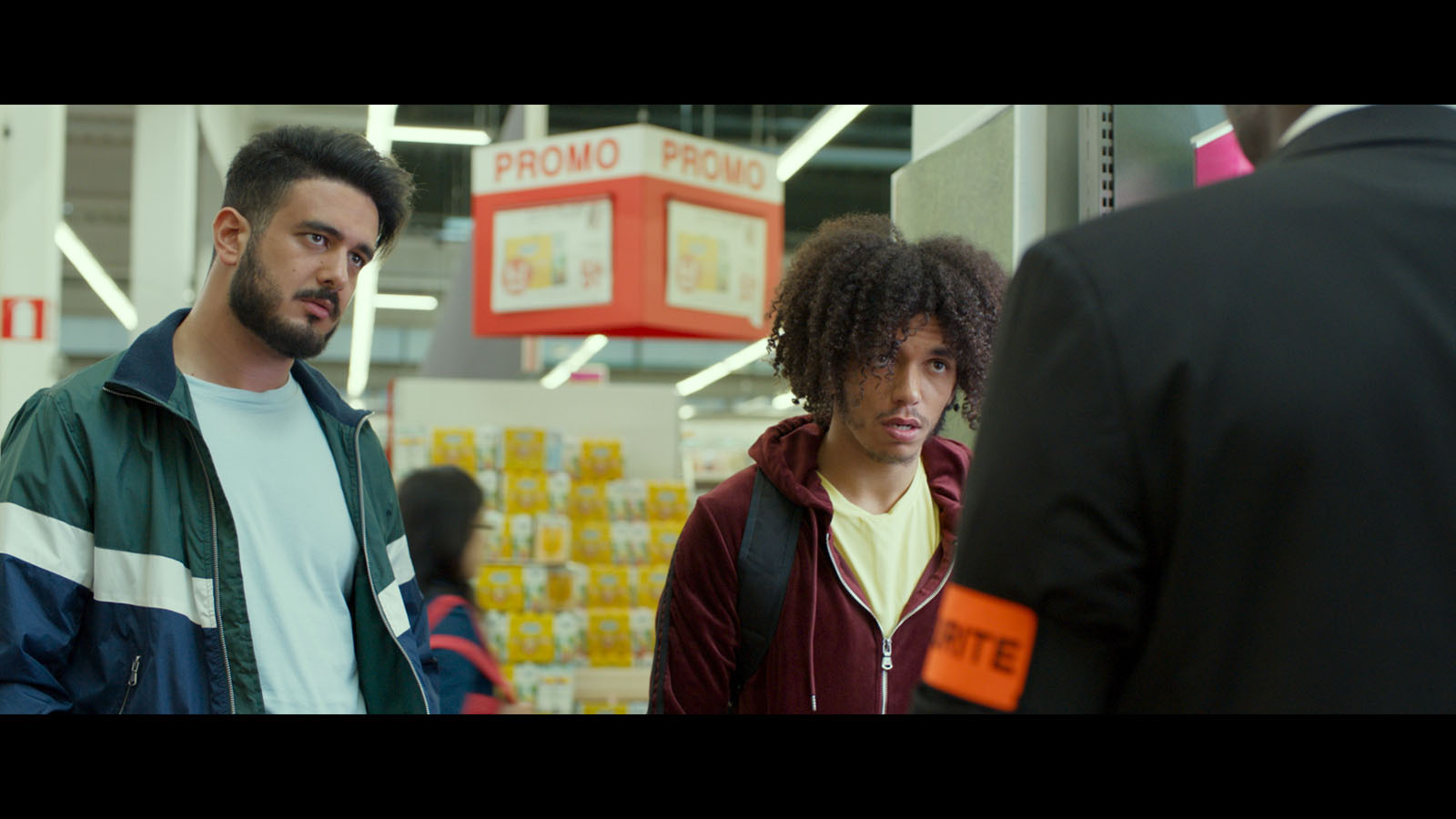 Nordine Salhi and Karim Jebli in Walter (2019)