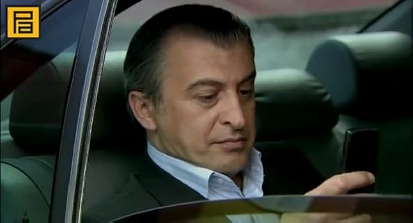 Hüseyin Avni Danyal in Valley of the Wolves: Ambush (2007)