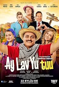 Steve Guttenberg, Sermiyan Midyat, Gizem Karaca, and Nikki Leigh in Ay Lav Yu Tuu (2017)