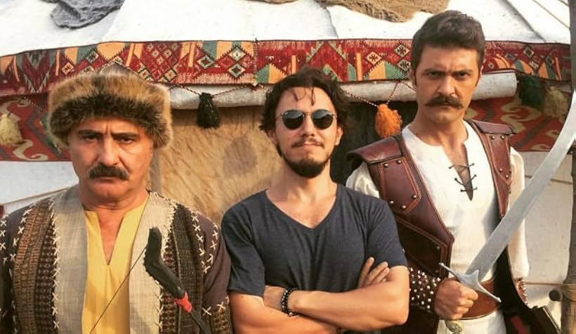 Sahin Irmak, Cengiz Bozkurt, and Burak Aksak in Dede Korkut Hikayeleri: Deli Dumrul (2017)