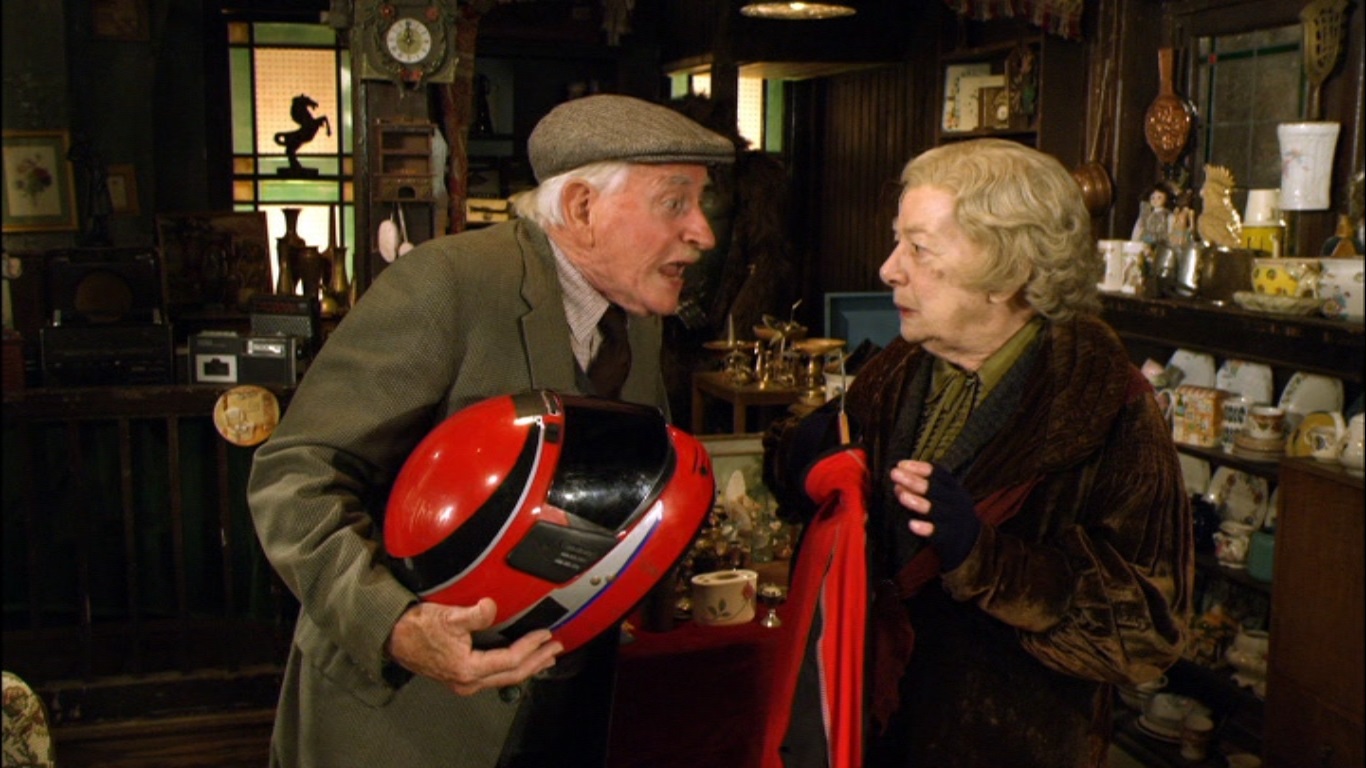 Jean Alexander and Robert Fyfe in Last of the Summer Wine (1973)