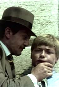 Daniel Massey and Simon Ward in Episode #1.12 (1970)