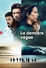 David Kammenos, Marie Dompnier, Roberto Calvet, and Gaël Raës in La dernière vague (2019)