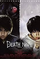 Tatsuya Fujiwara and Ken'ichi Matsuyama in Death Note (2006)