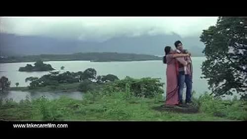 Pathirama Pathukkunga (2012) Trailer