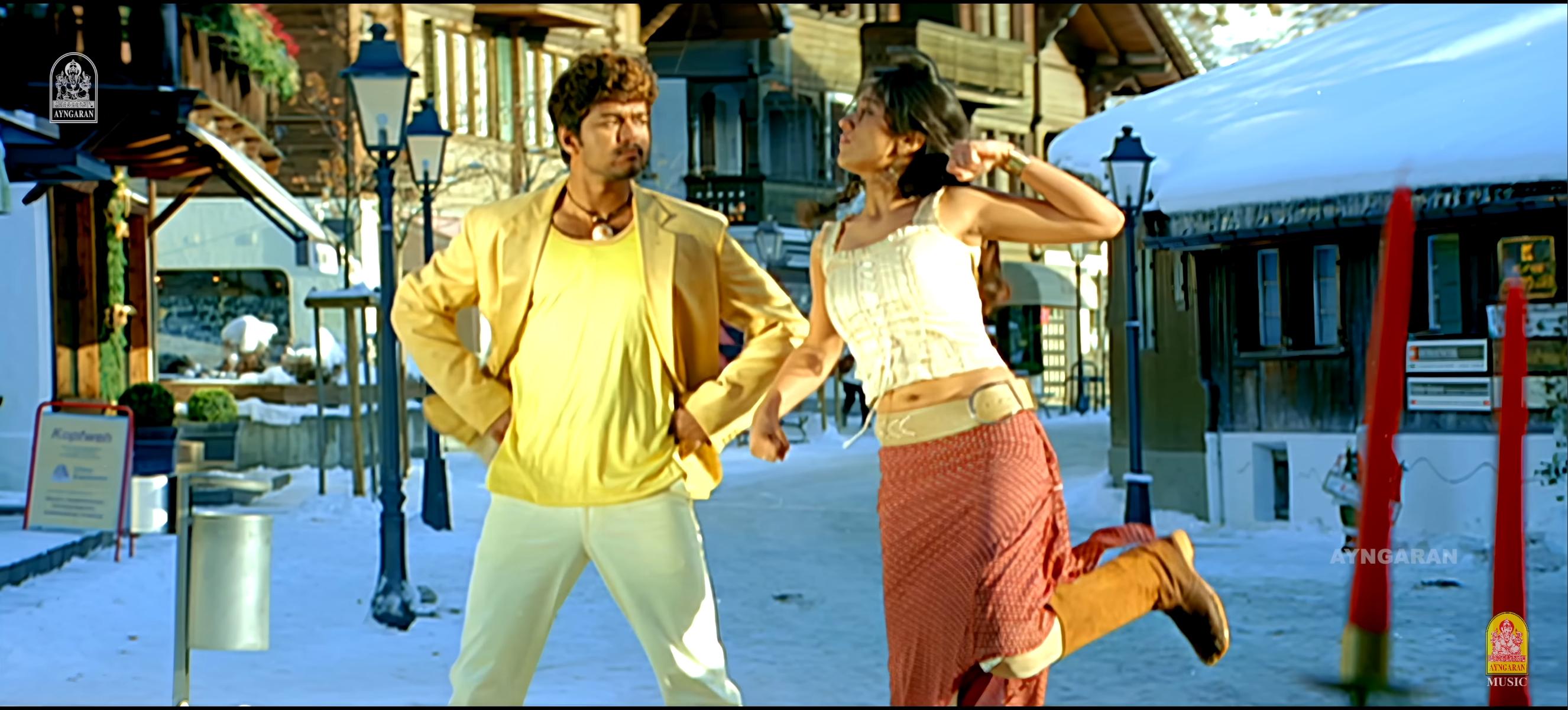 Joseph Vijay and Trisha Krishnan in Aathi (2006)