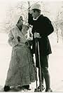 Greta Almroth and Nicolai Johannsen in I elfte timmen (1916)