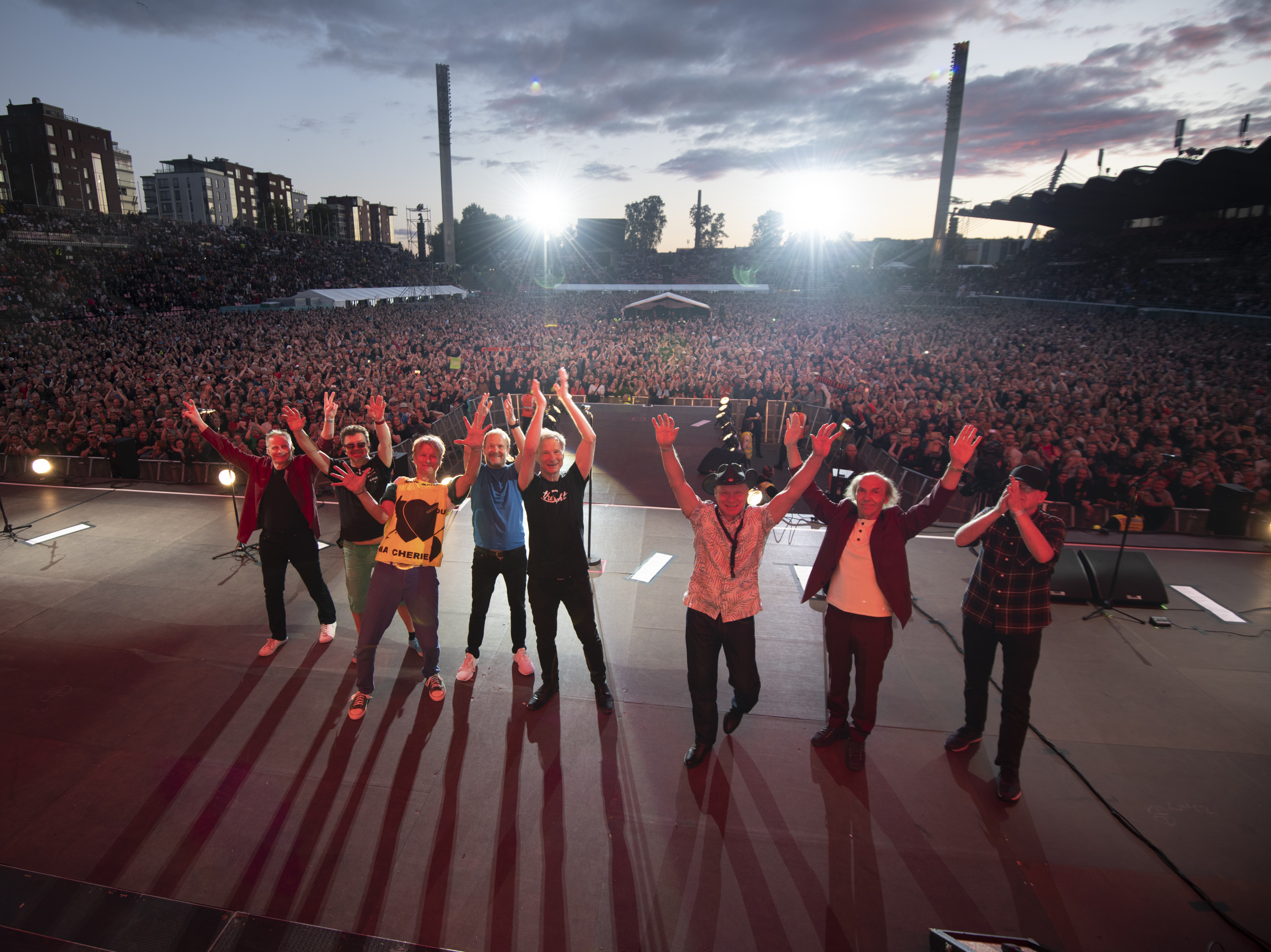 Ismo Alanko, Reijo Heiskanen, Harri Kinnunen, Jussi Kinnunen, Hassisen Kone, Safka Pekkonen, Jukka Orma, Hannu Porkka, and Antti Seppo in Hassisen Kone 40 vuotta myöhemmin (2023)