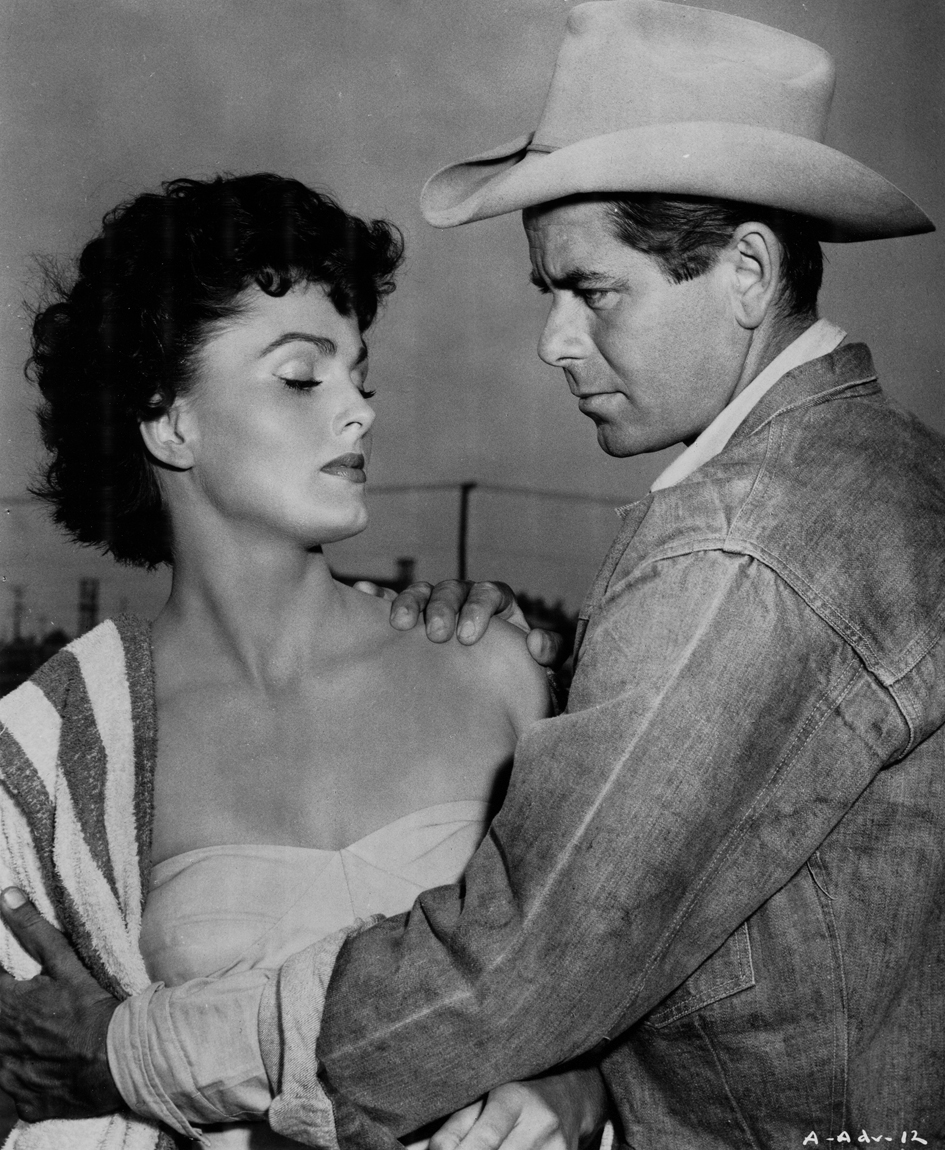 Glenn Ford and Ursula Thiess in The Americano (1955)