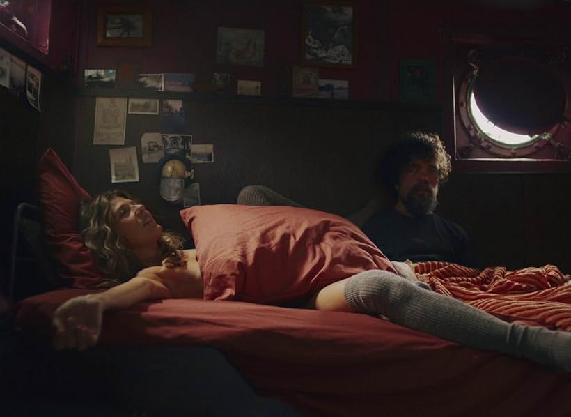 Marisa Tomei and Peter Dinklage in She Came to Me (2023)