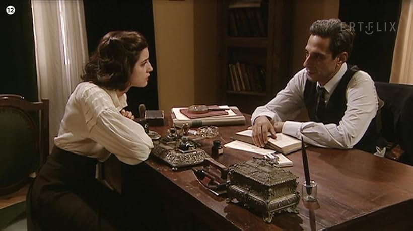 Dimosthenis Papadopoulos and Maria Kitsou in Karyotakis (2009)