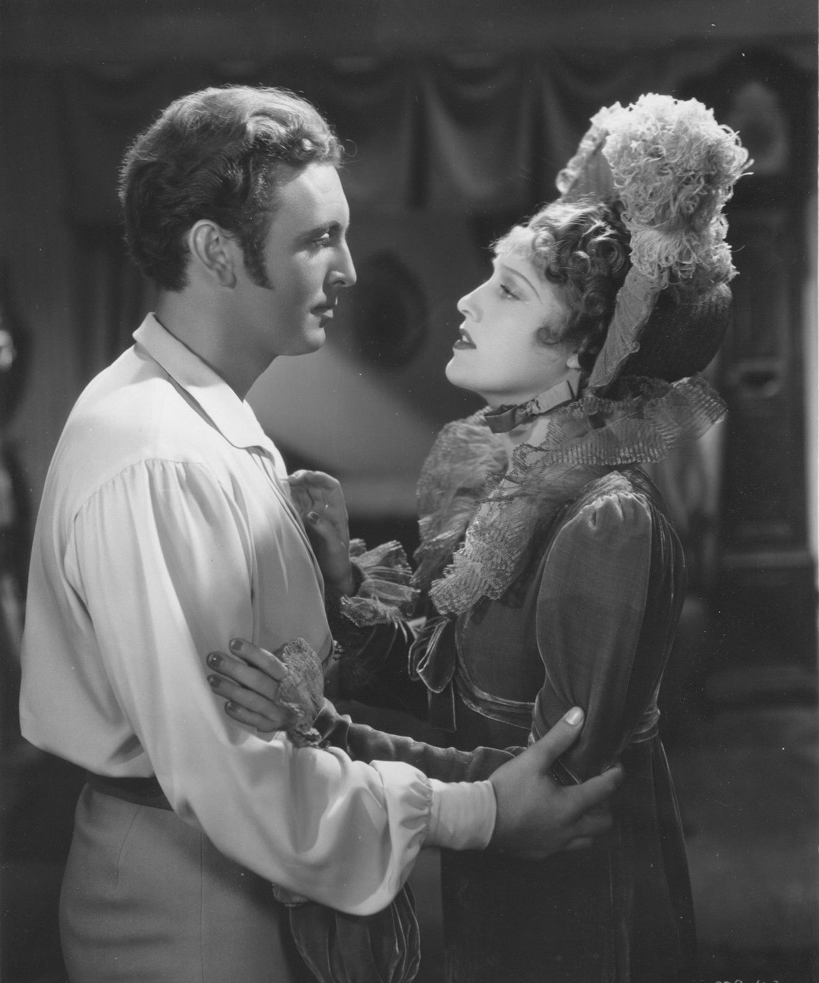 Allan Jones and Jeanette MacDonald in The Firefly (1937)