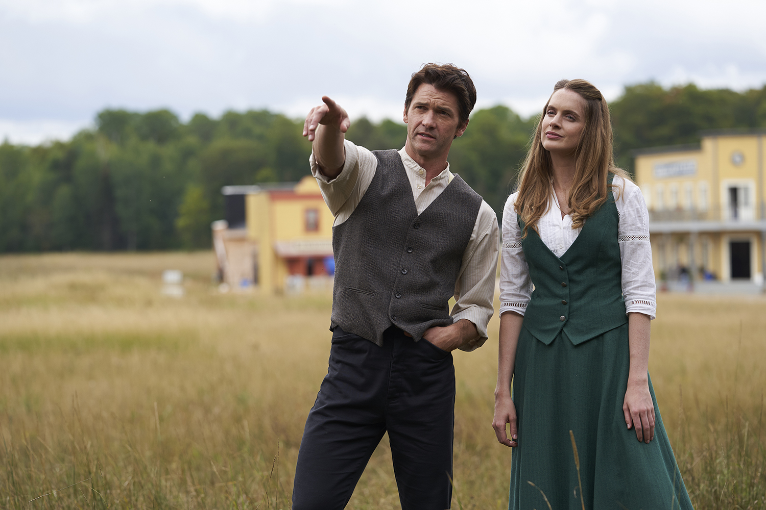 Jefferson Brown and Hanneke Talbot in When Hope Calls (2019)