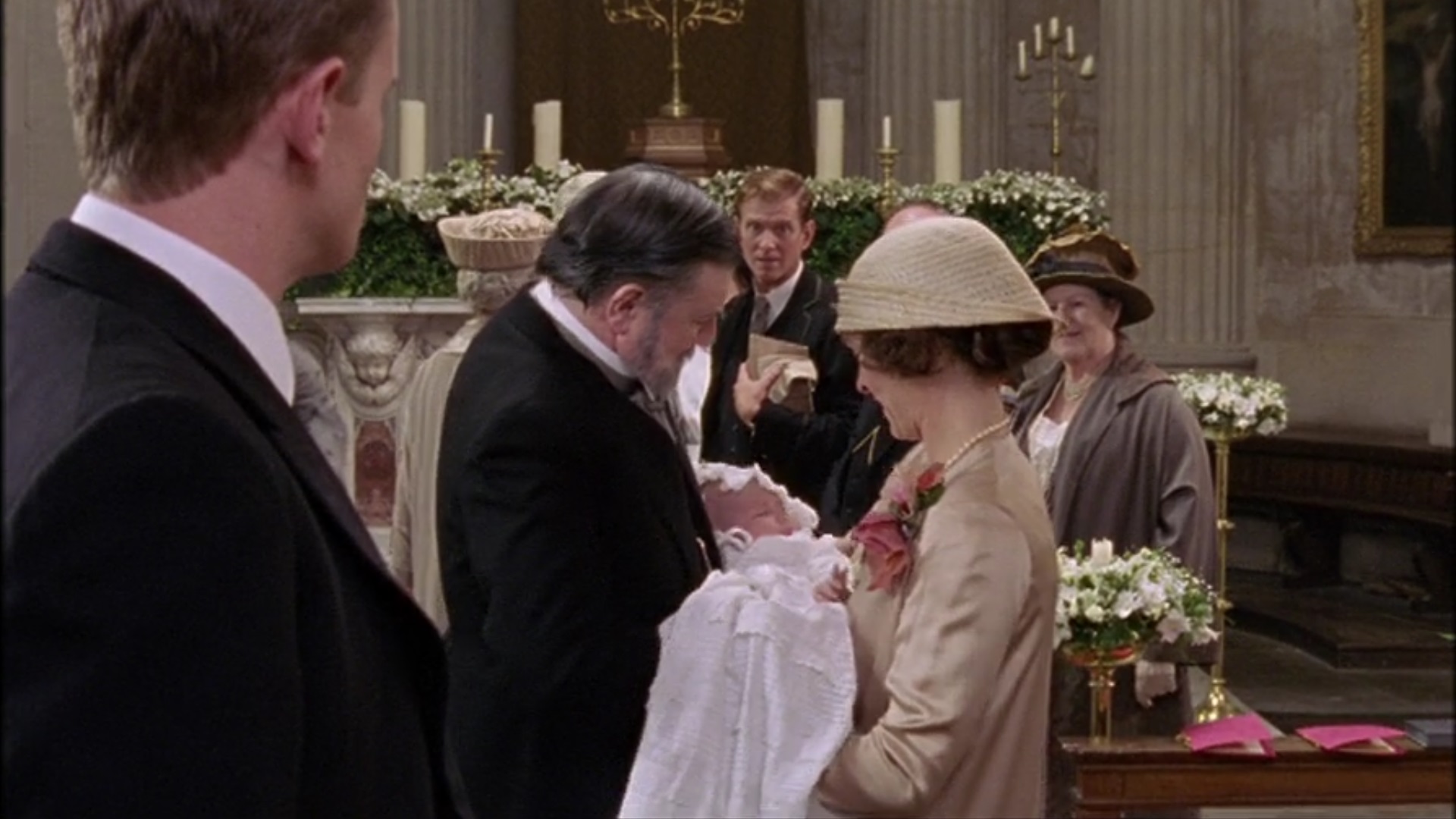 Alan Bates, Juliet Aubrey, and James Wilby in Bertie and Elizabeth (2002)