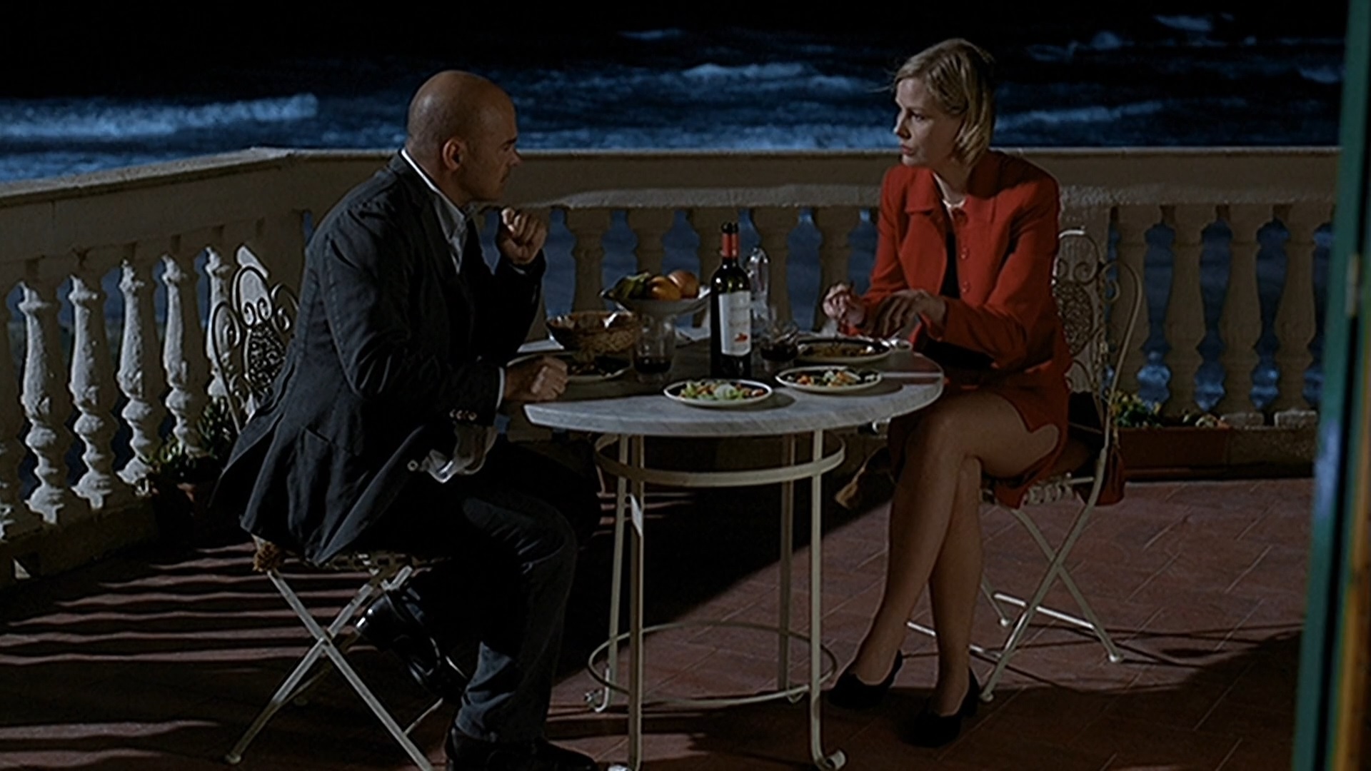 Isabell Sollman and Luca Zingaretti in Detective Montalbano (1999)