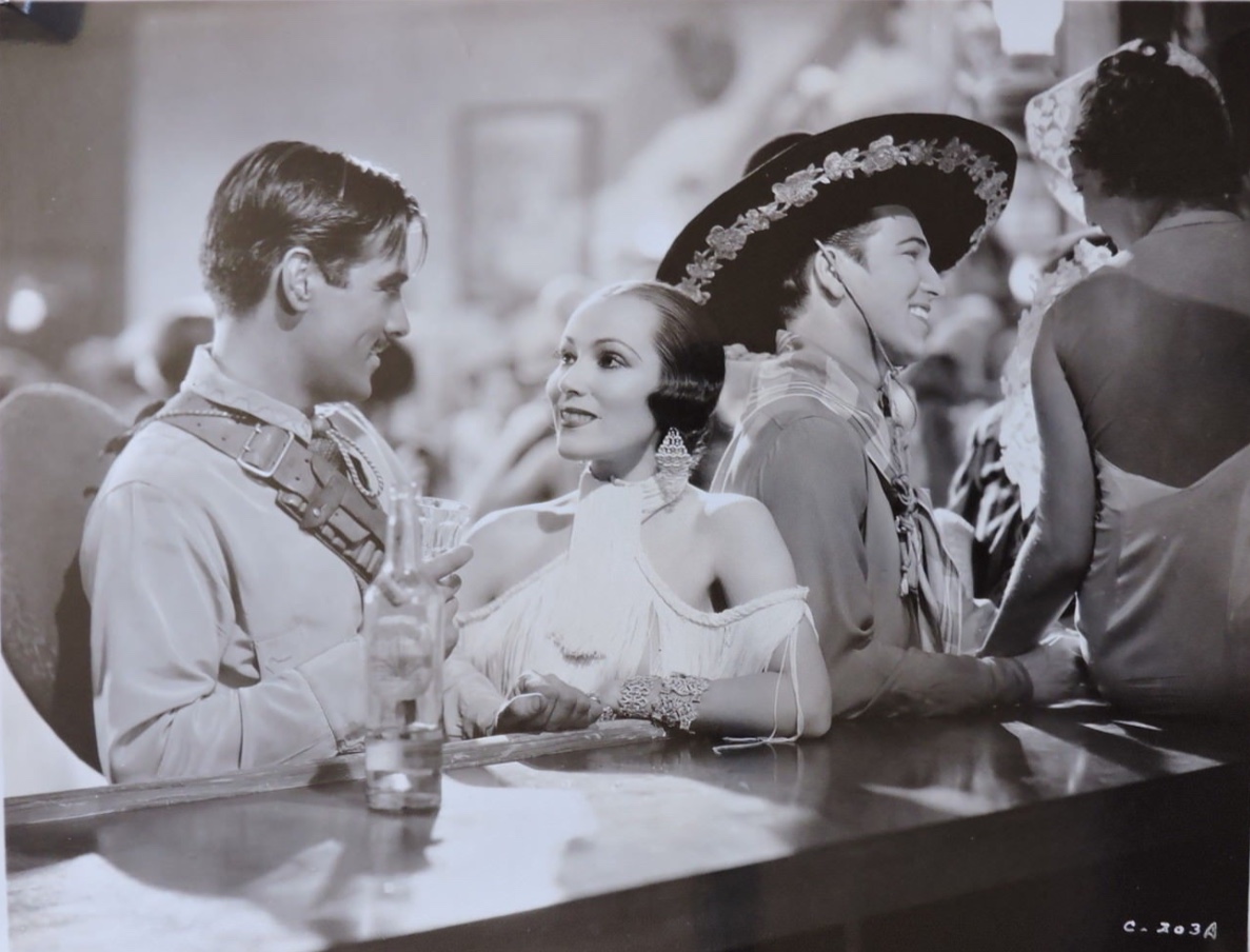 Dolores Del Río, Tony De Marco, L.R. Félix, and Phil Regan in In Caliente (1935)