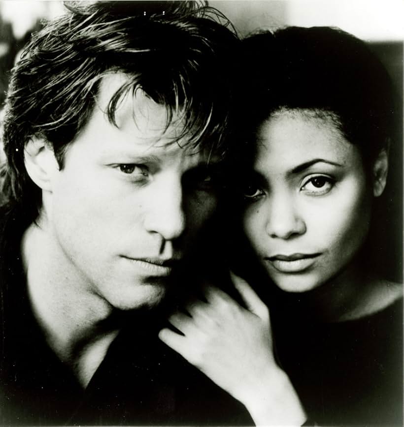 Jon Bon Jovi and Thandiwe Newton in The Leading Man (1996)