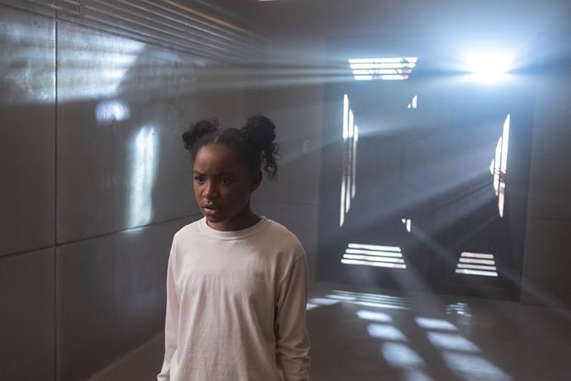 Saniyya Sidney in The Passage (2019)