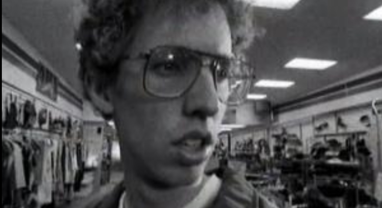 Jon Heder in Peluca (2003)