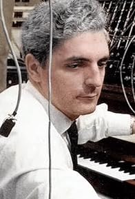 Primary photo for Robert Moog