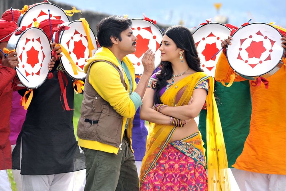 Pawan Kalyan and Shruti Haasan in Gabbar Singh (2012)